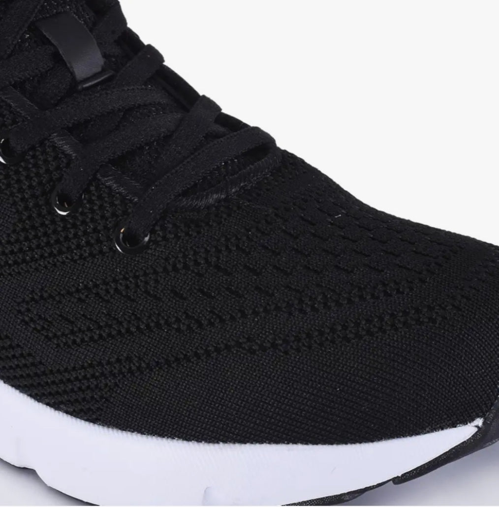 Campus North Plus Men's Lace-Up Running Shoes

￼

￼

￼

￼

￼

￼

￼

￼